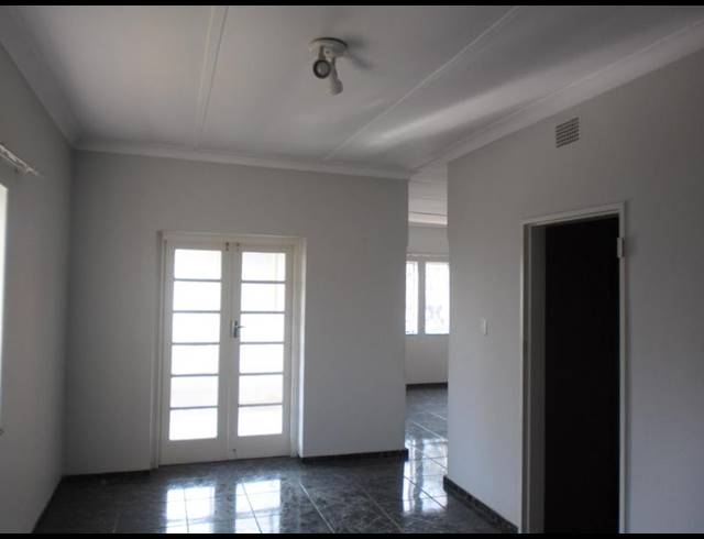 0 BEDROOM PROPERTY TO RENT IN SILVERTON